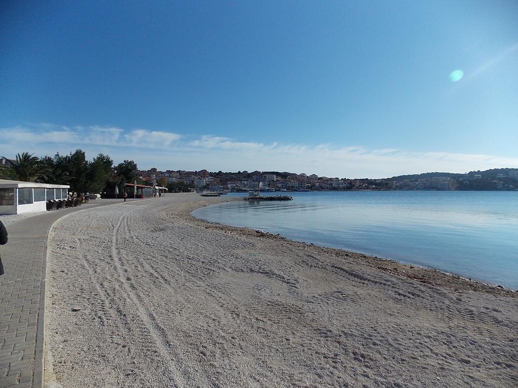 Apartment Anita Trogir Exterior foto