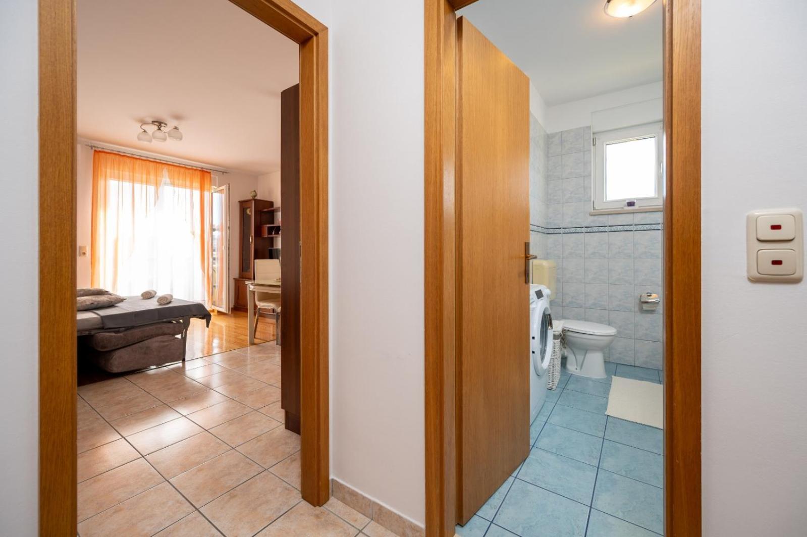 Apartment Anita Trogir Exterior foto