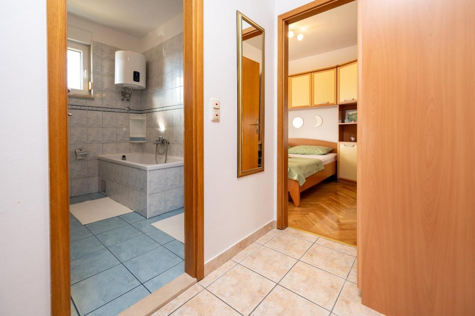 Apartment Anita Trogir Exterior foto