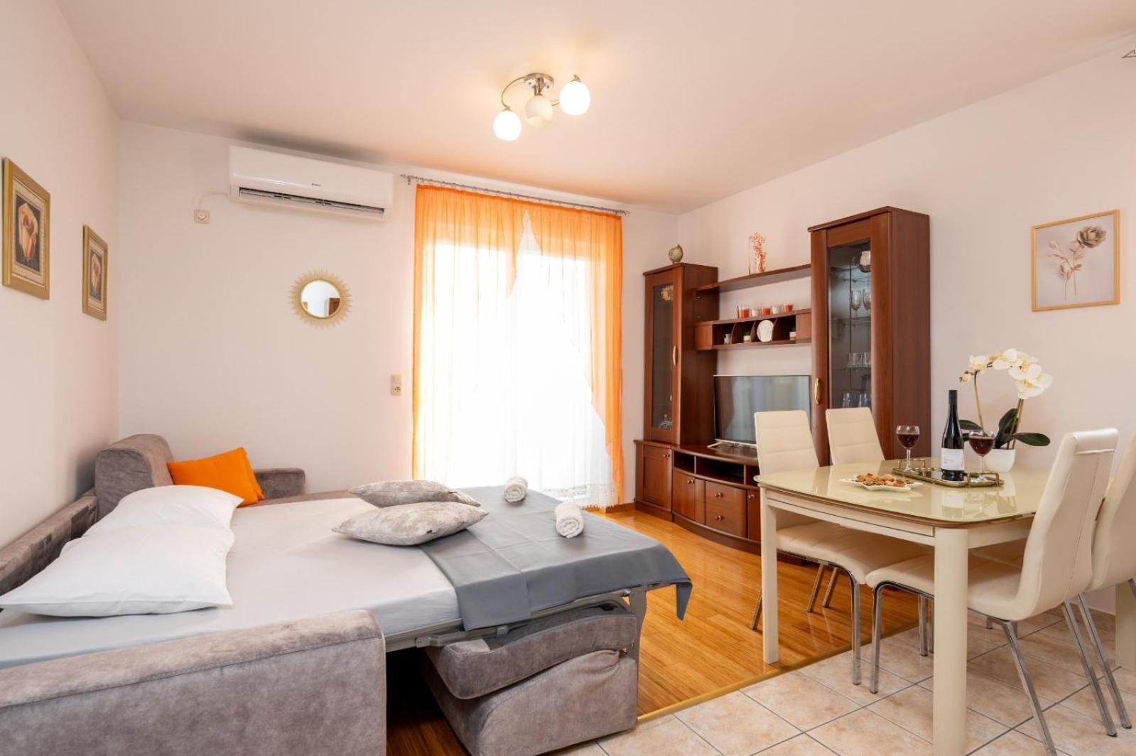 Apartment Anita Trogir Exterior foto